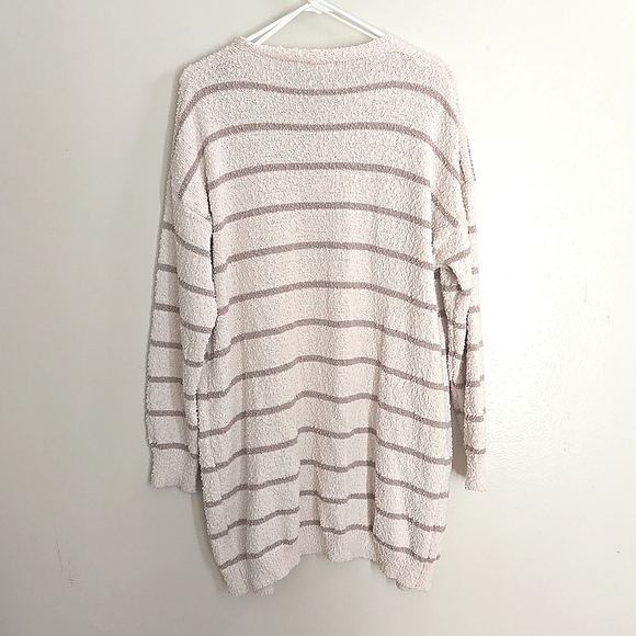 Debut Fuzzy Cream Cardigan - Picture 7 of 9